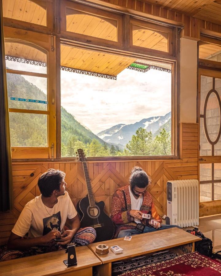 Bed and Breakfast Free Culture, Chalal Kasol Exterior foto